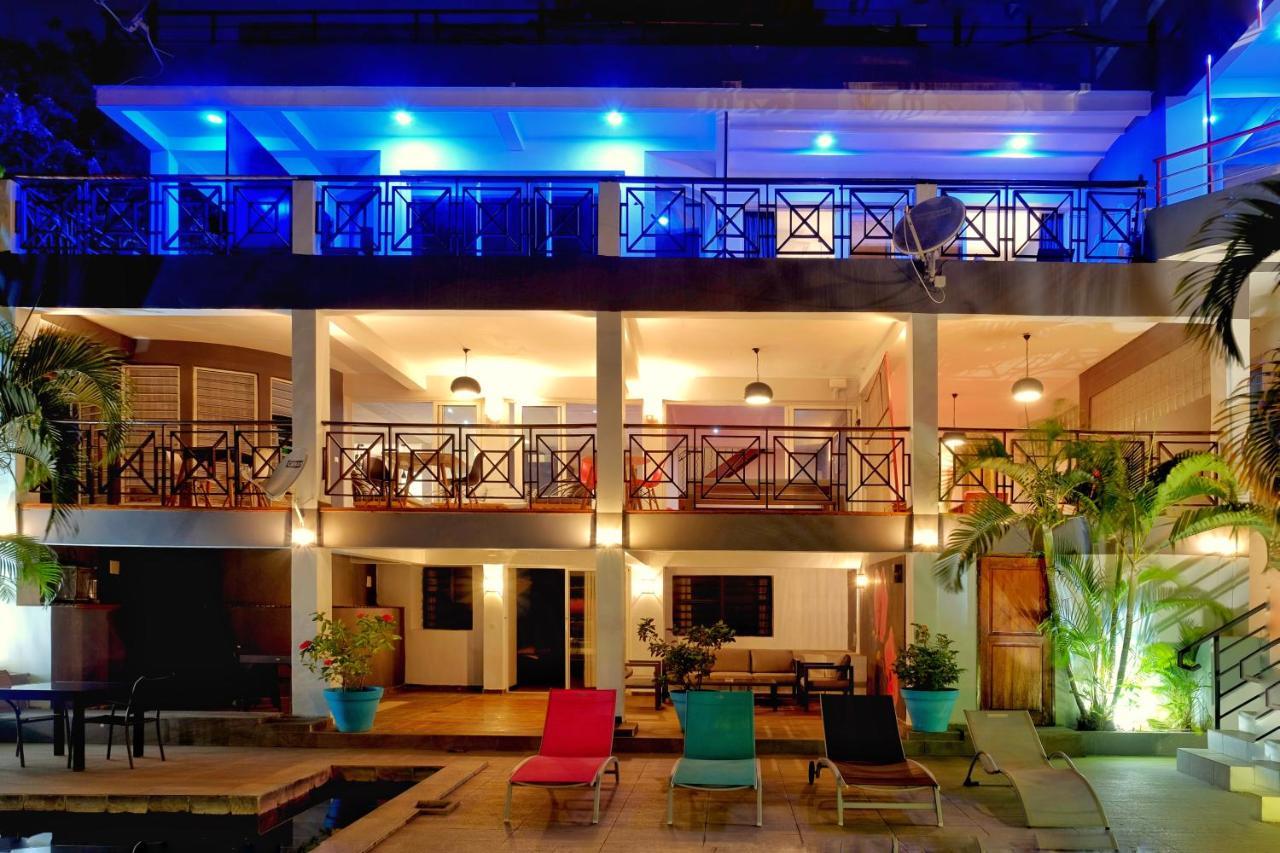 Hotel Villa Les Orchidees Ambatoloaka  Exterior photo